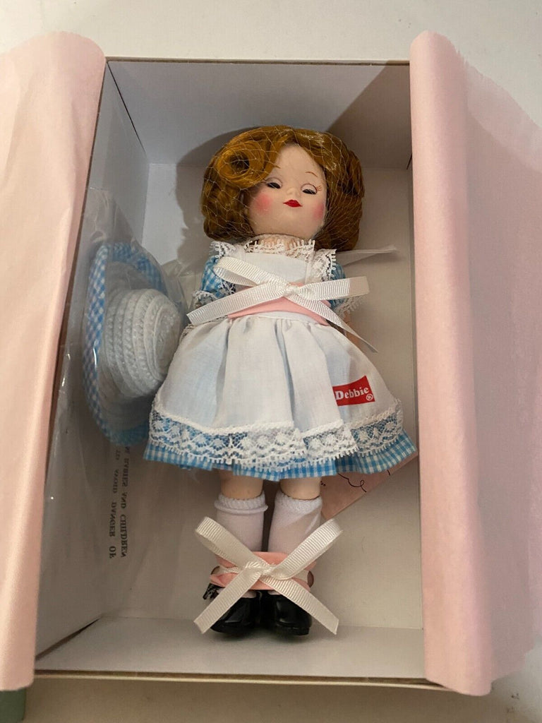 Madame Alexander Little Debbie 47115 8